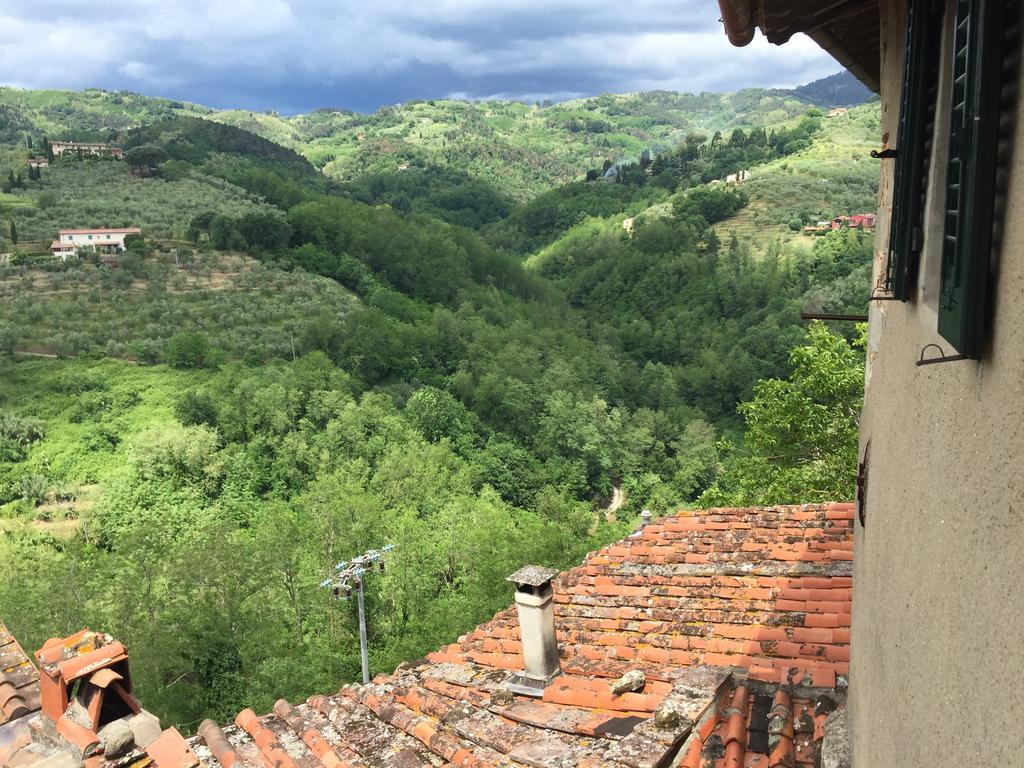 Antica Casa le Rondini Bed & Breakfast Борго а Буджано Екстериор снимка
