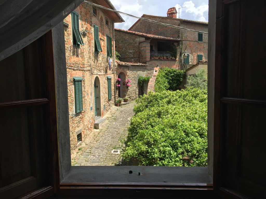 Antica Casa le Rondini Bed & Breakfast Борго а Буджано Екстериор снимка